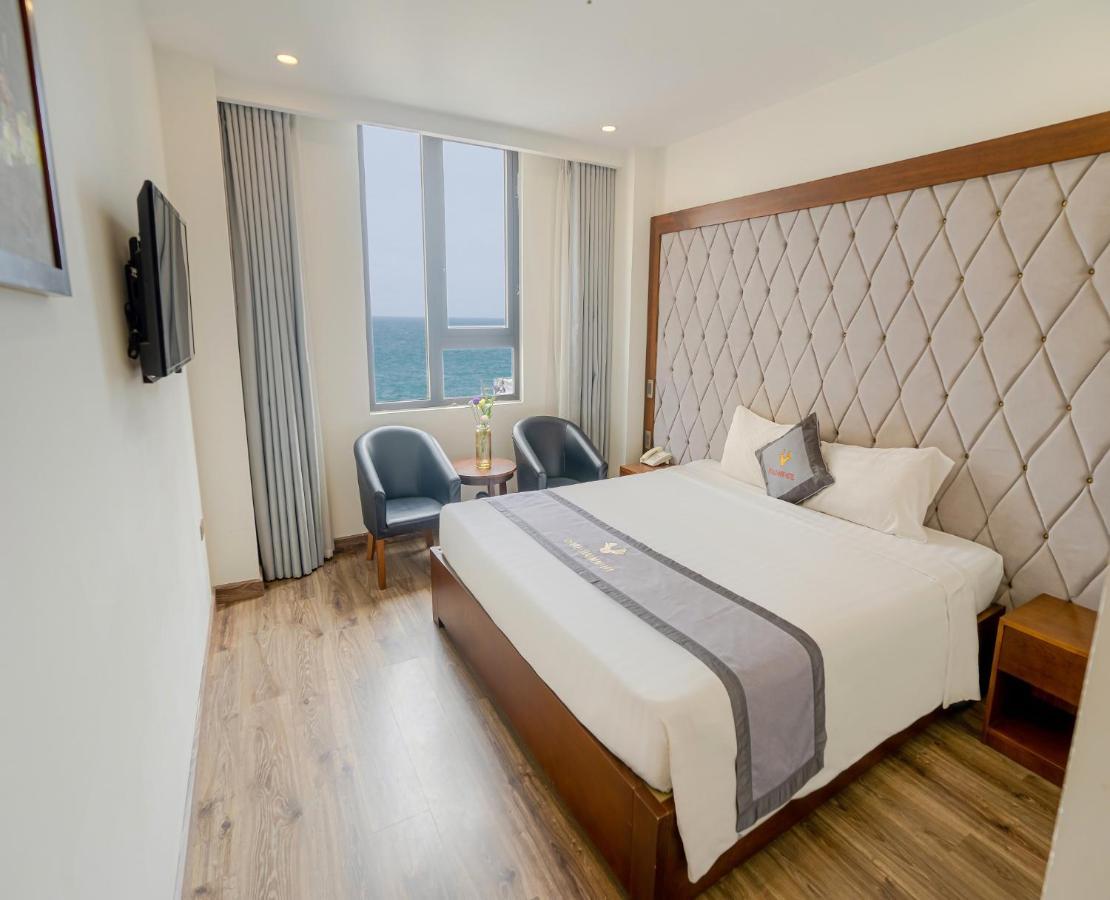 Royal Charm Hotel Danang Exterior photo