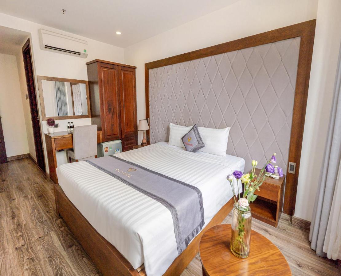 Royal Charm Hotel Danang Exterior photo