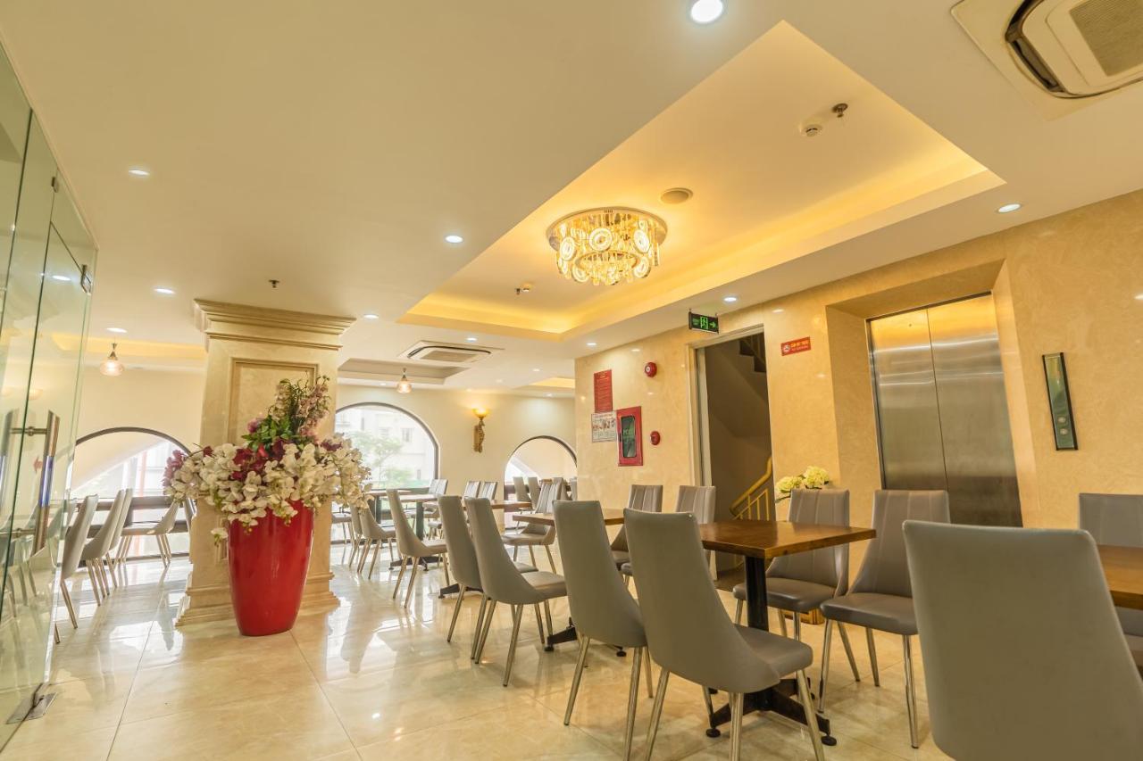 Royal Charm Hotel Danang Exterior photo
