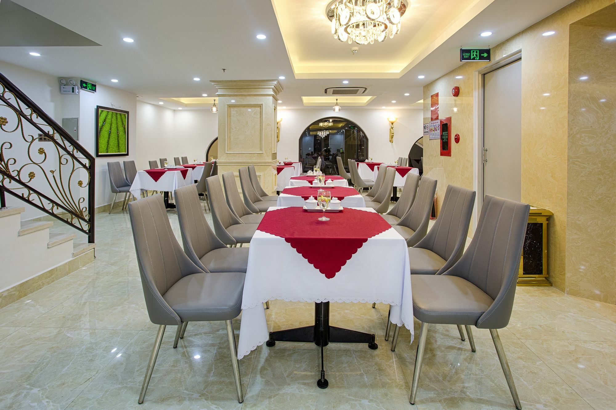 Royal Charm Hotel Danang Exterior photo